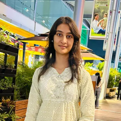 Photograph of Hiteshi Thakur, Tech & Engineering Recruitment Editor